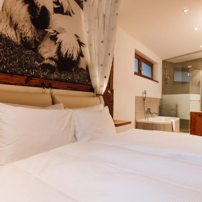 Europe Hotel & Spa - Doppelzimmer im klassischen Design - 5