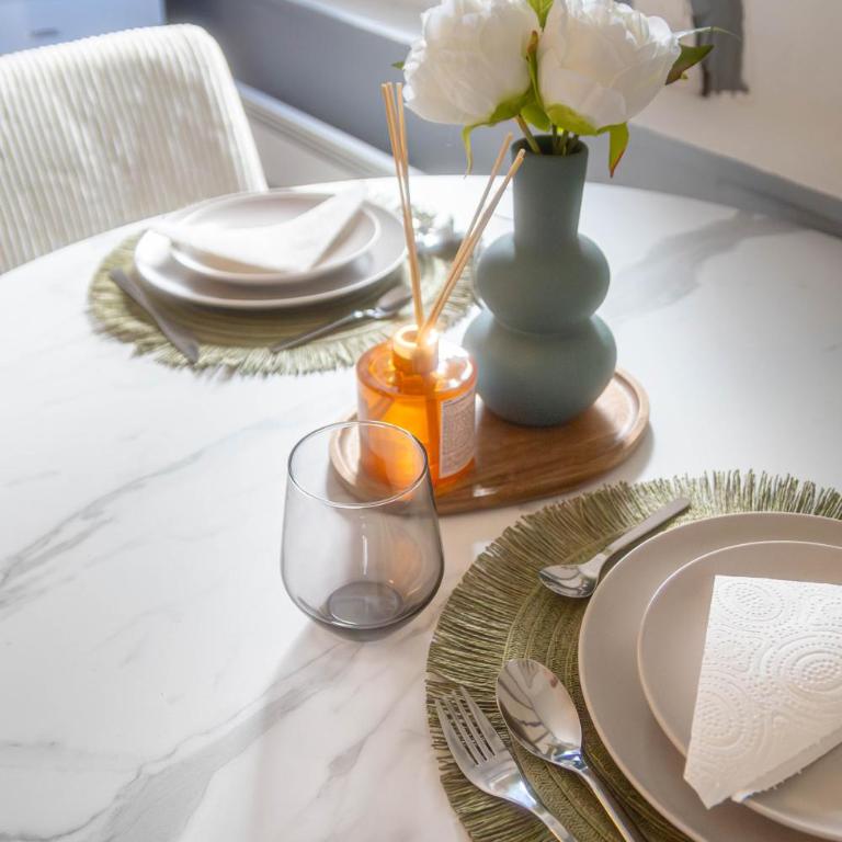 Literie d'exception, luxe calme et confort - Apartamento de 1 dormitorio - 2