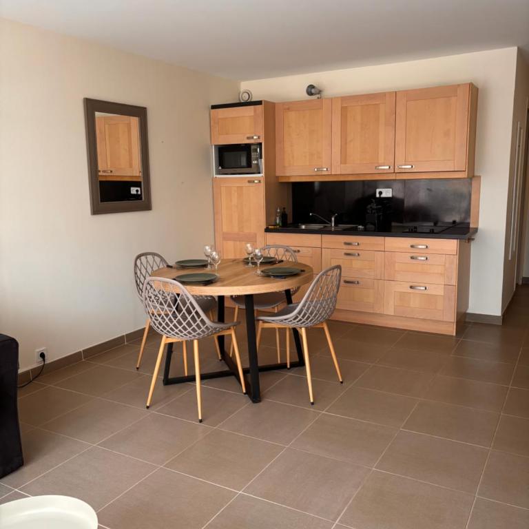 L'escapade marine - One-Bedroom Apartment - 5