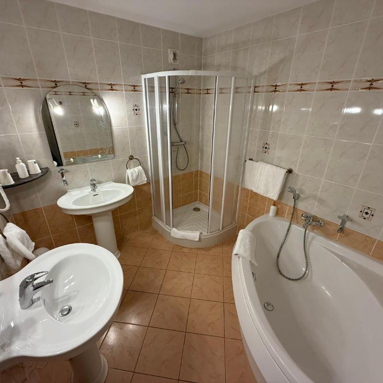 Hôtel Riquet - Chambre Supérieure - 10