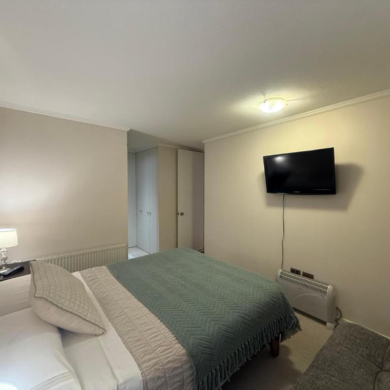 Dpto 2 dormitorios cercano Aeropuerto - Two-Bedroom Apartment - 10