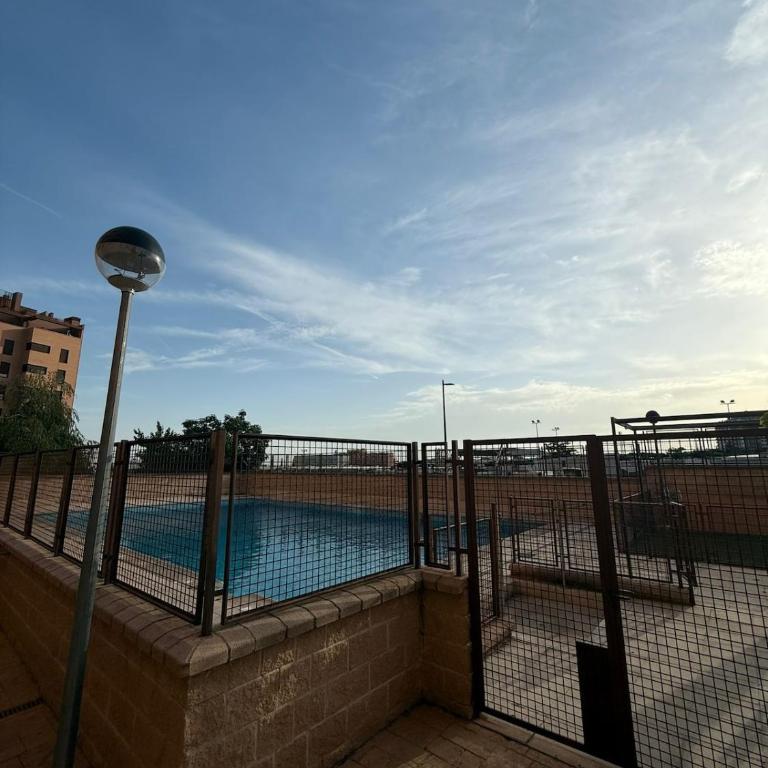 Enjoy the sun and pool in this fabulous apartment - Apartamento de 1 dormitorio - 28