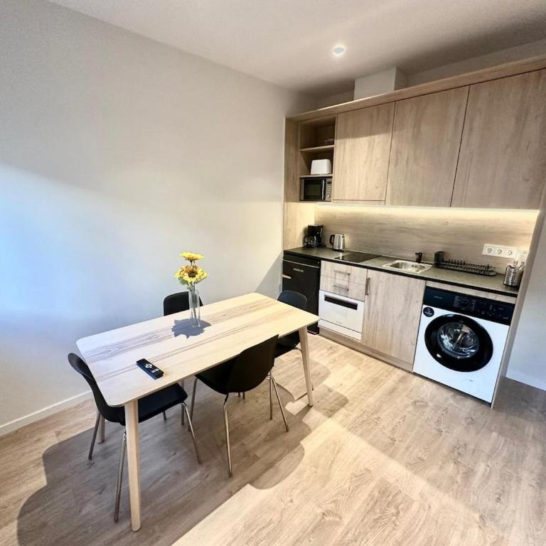 Retiro Residence Girasol - Two-Bedroom Apartment - 4