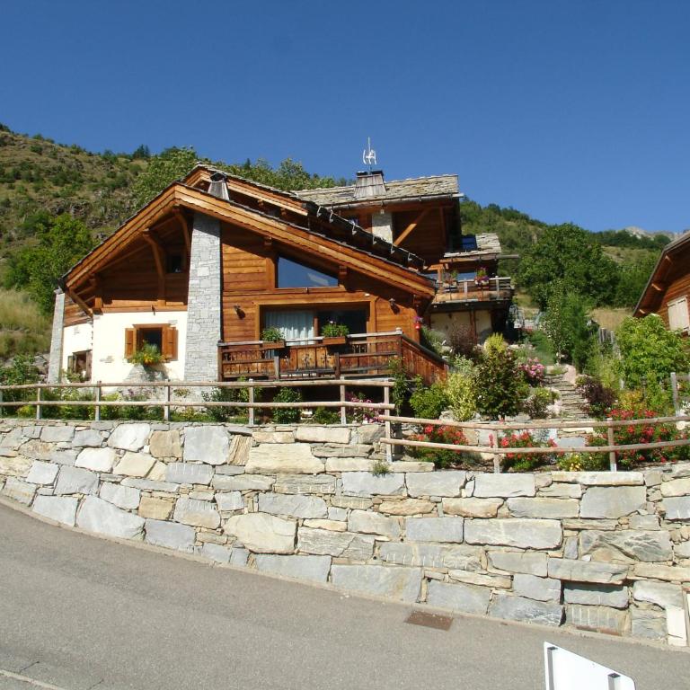 Chalet Pepette, Logement Calme et Élégant - Chalet Supérieur - 1
