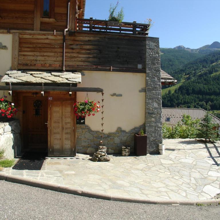 Chalet Pepette, Logement Calme et Élégant - Chalet Supérieur - 10