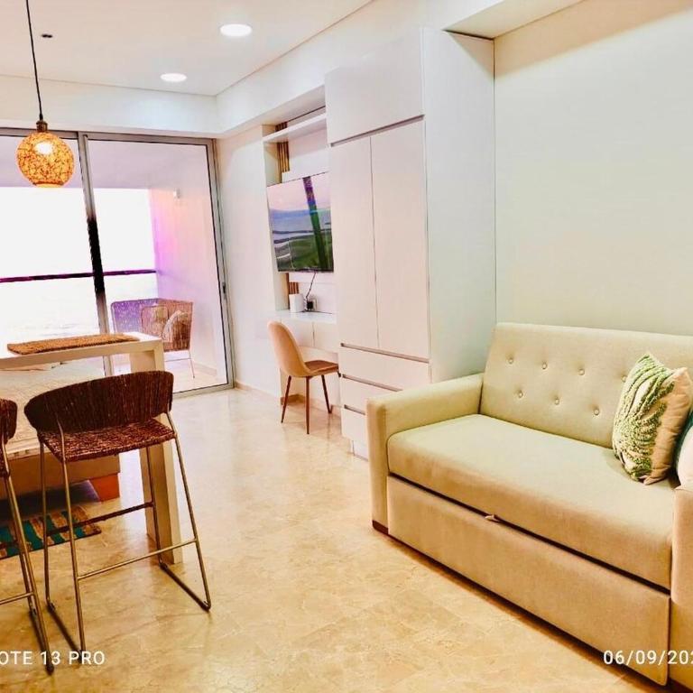 Beachfront Apartment - Pool - Jacuzzi - Wi-Fi - One-Bedroom Apartment - 24