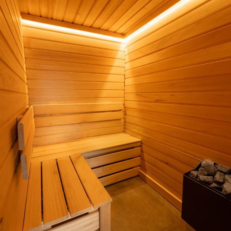 Chalet Les Cimes - Sauna - Jacuzzi - Chalet - 38