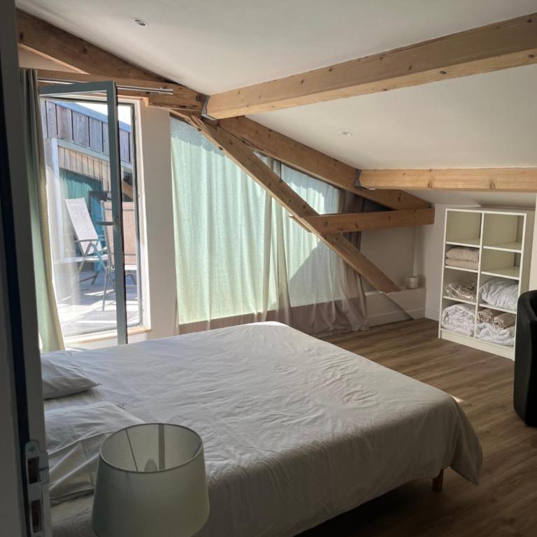 Les Voutes de Villebourbon - Chambre Double avec Terrasse - 1