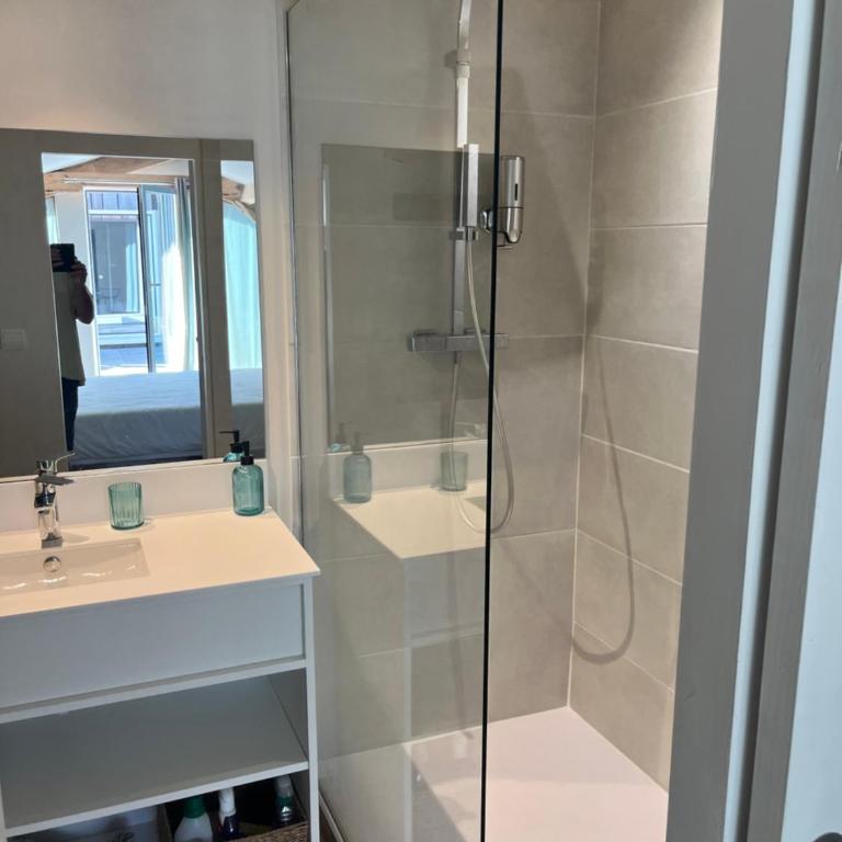 Les Voutes de Villebourbon - Chambre Double avec Terrasse - 4