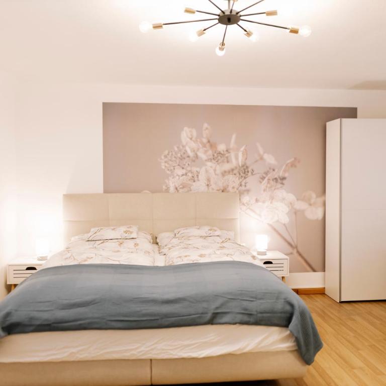 Haus Montis - Deluxe Studio mit Kingsize-Bett - 3