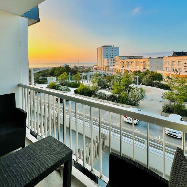 Hôtel Le Littoral - Berck sur Mer - Chambre Double avec Balcon - Vue sur Mer - 1