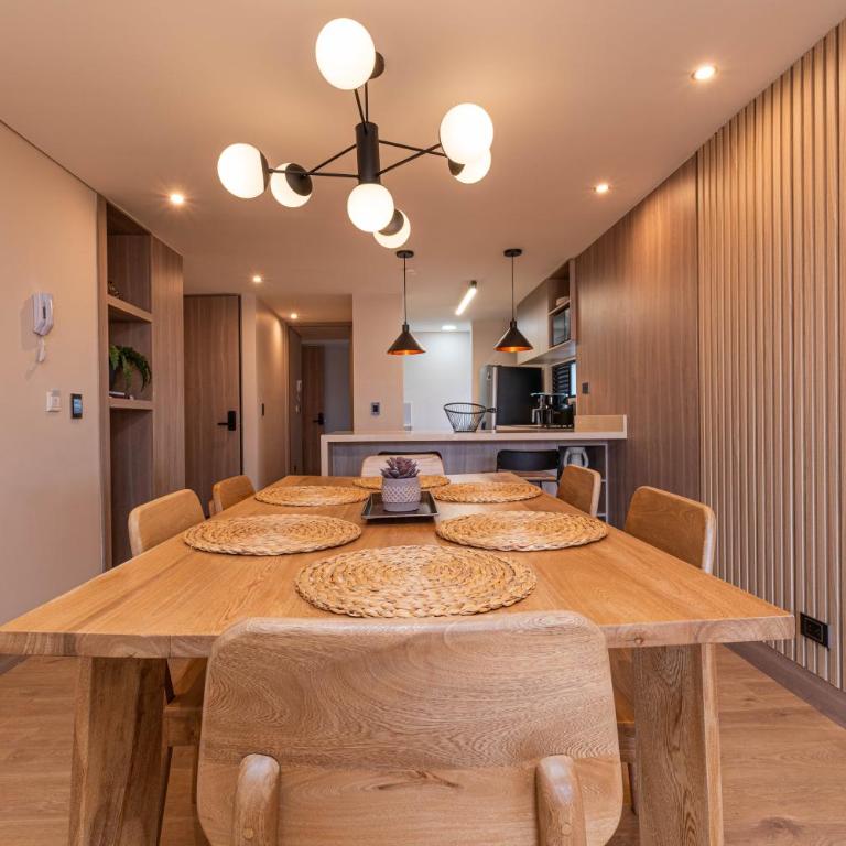 Jatisa Living by HOUSY - Three-Bedroom Deluxe Apartment - 5