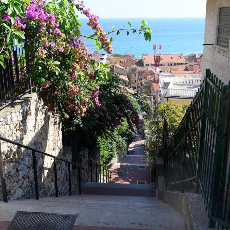 Appartamento e terrazza vista mare con giardino - Casa con 2 Camere da Letto - 8
