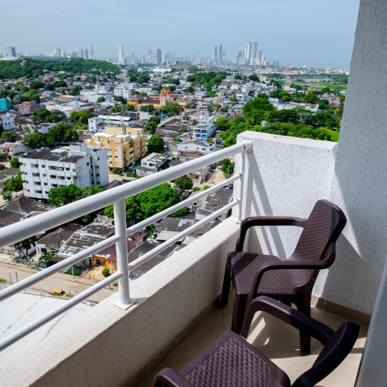 2 double beds 2001 - Two-Bedroom Apartment - 14
