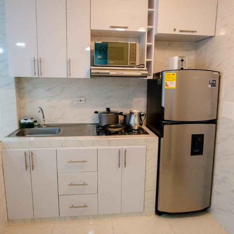 2 double beds 2001 - Two-Bedroom Apartment - 20