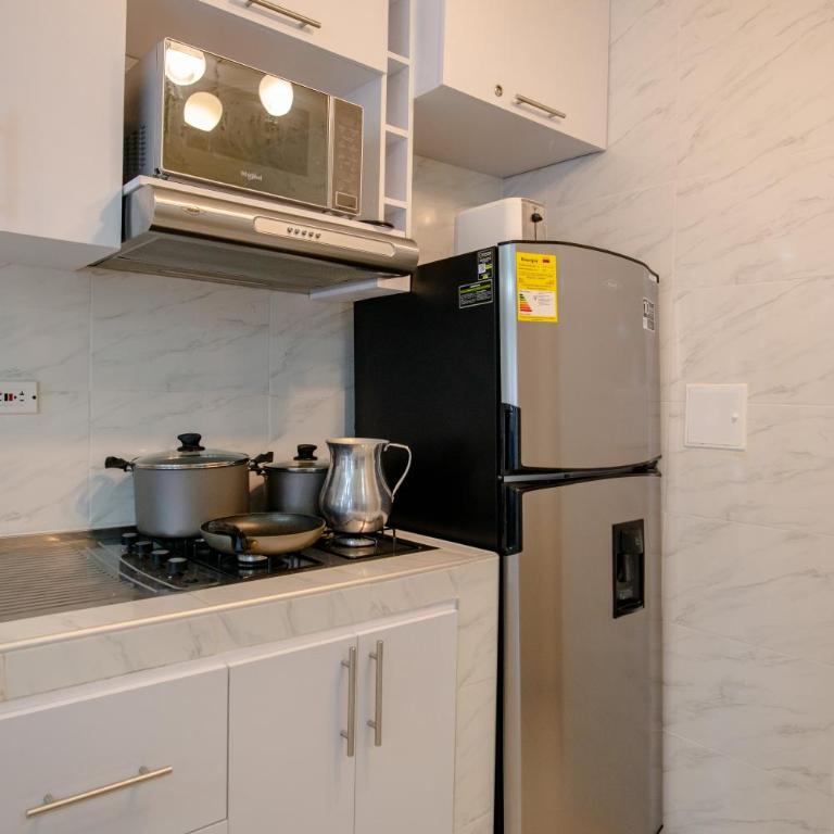 2 double beds 2001 - Two-Bedroom Apartment - 28