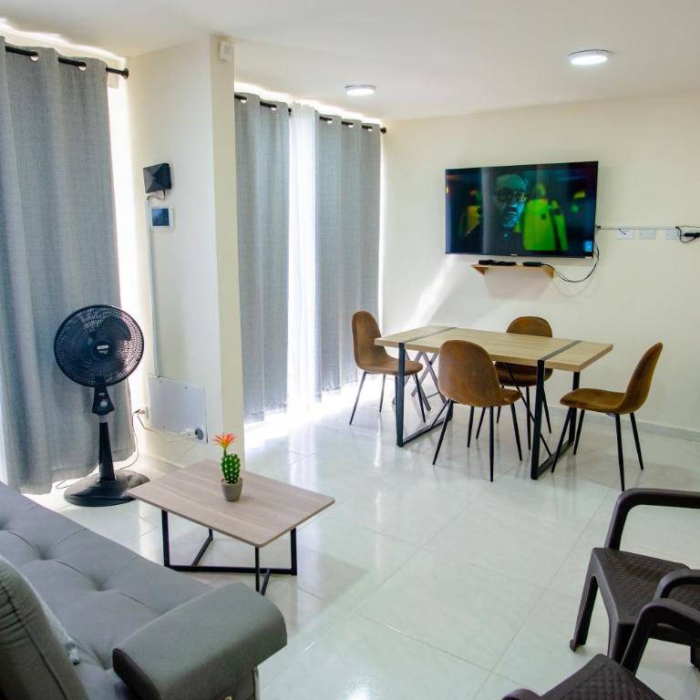 2 double beds 2001 - Two-Bedroom Apartment - 59