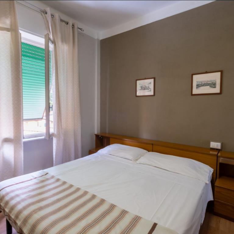 Hotel al Porto - Camera Quadrupla con Bagno Privato - 3