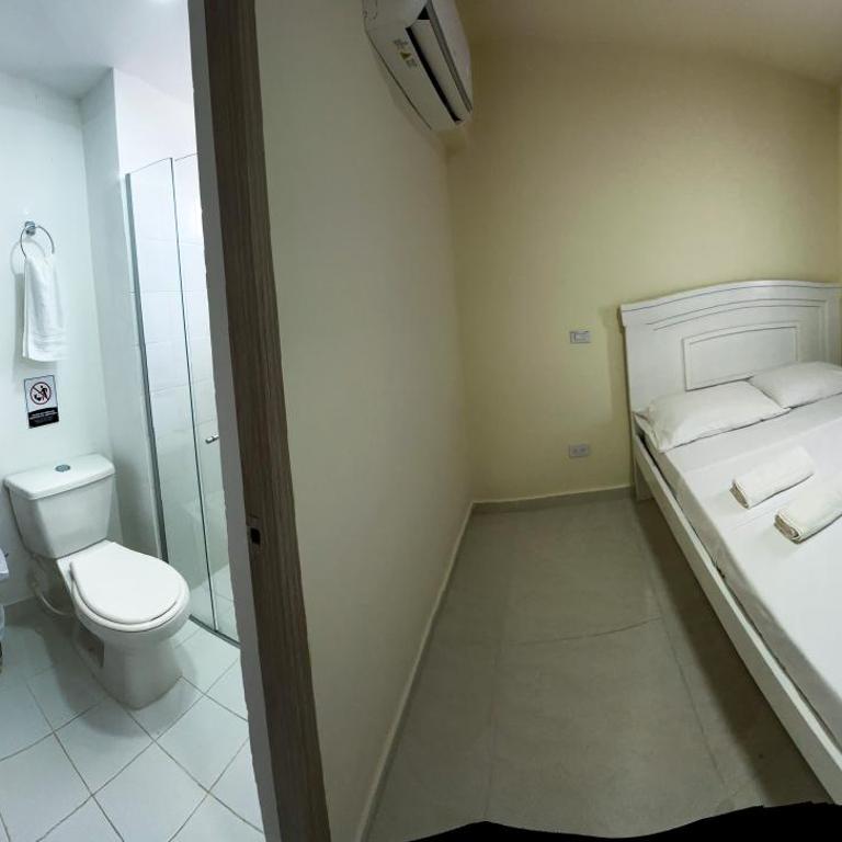 2 double beds 2001 - Two-Bedroom Apartment - 95