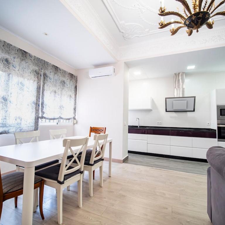 Kingdom of Valencia Apartment - Apartment - 30