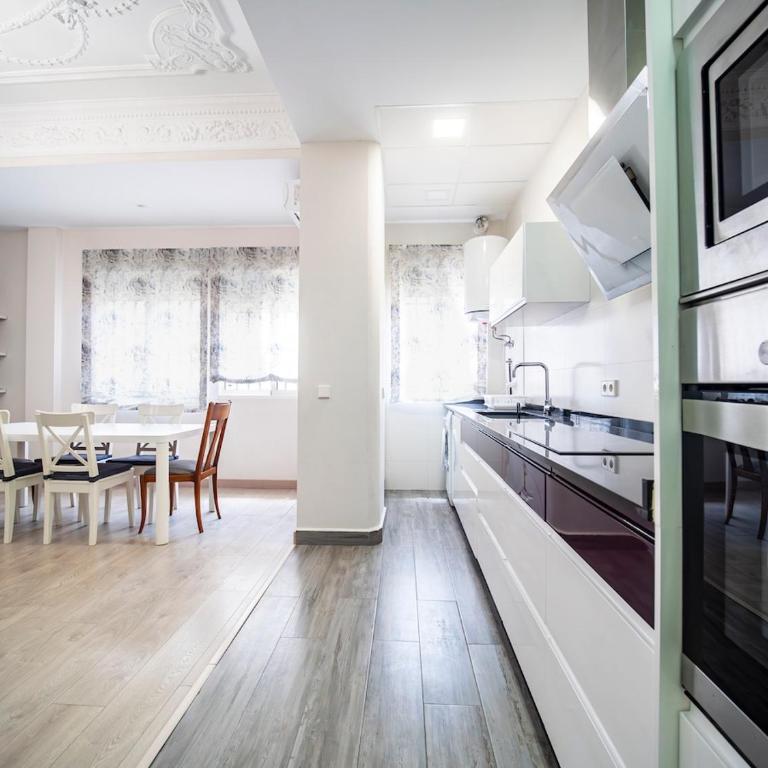 Kingdom of Valencia Apartment - Apartment - 33