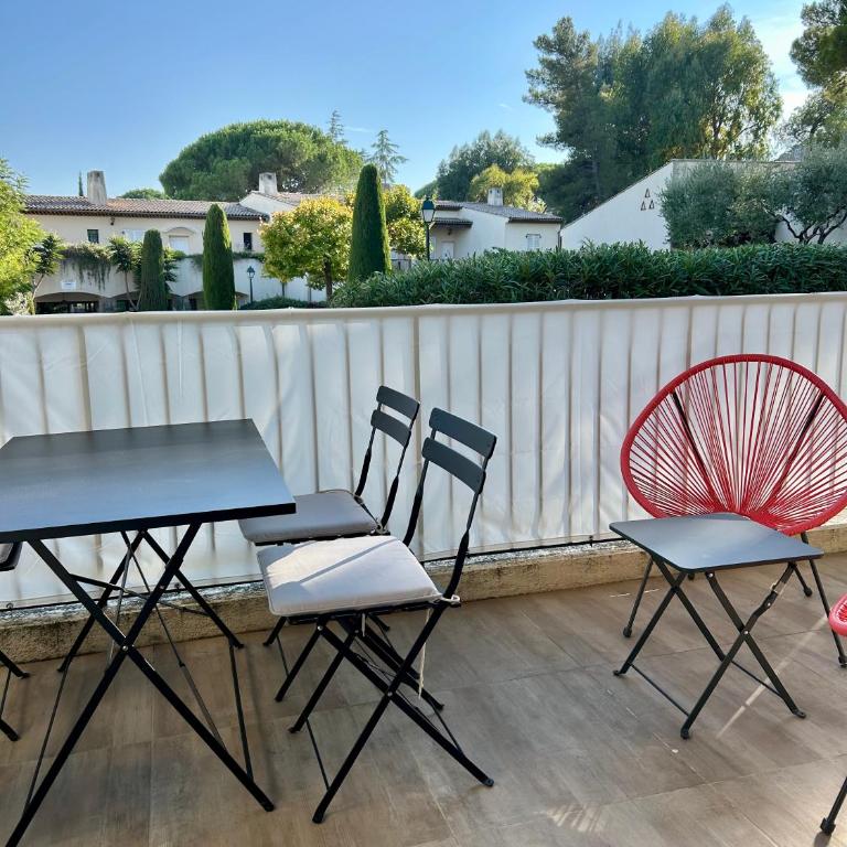 2 pièces, moderne et lumineux avec piscine en résidence privée - Appartement 1 Chambre - Vue sur Jardin - 11