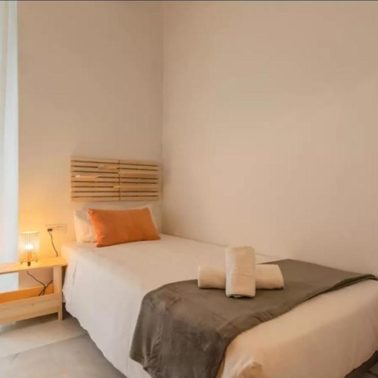 Your apartment in the heart of Valencia - Two-Bedroom Apartment - 2