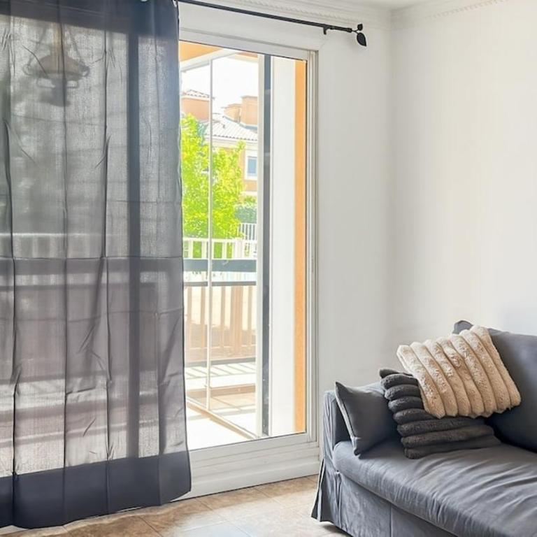 Le petit Medicis - One-Bedroom Apartment - 16