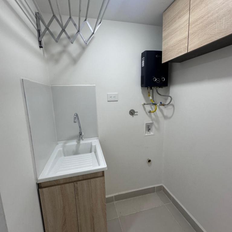 Apartamento laureles estadio 201 ED MILA - Two-Bedroom Apartment - 18