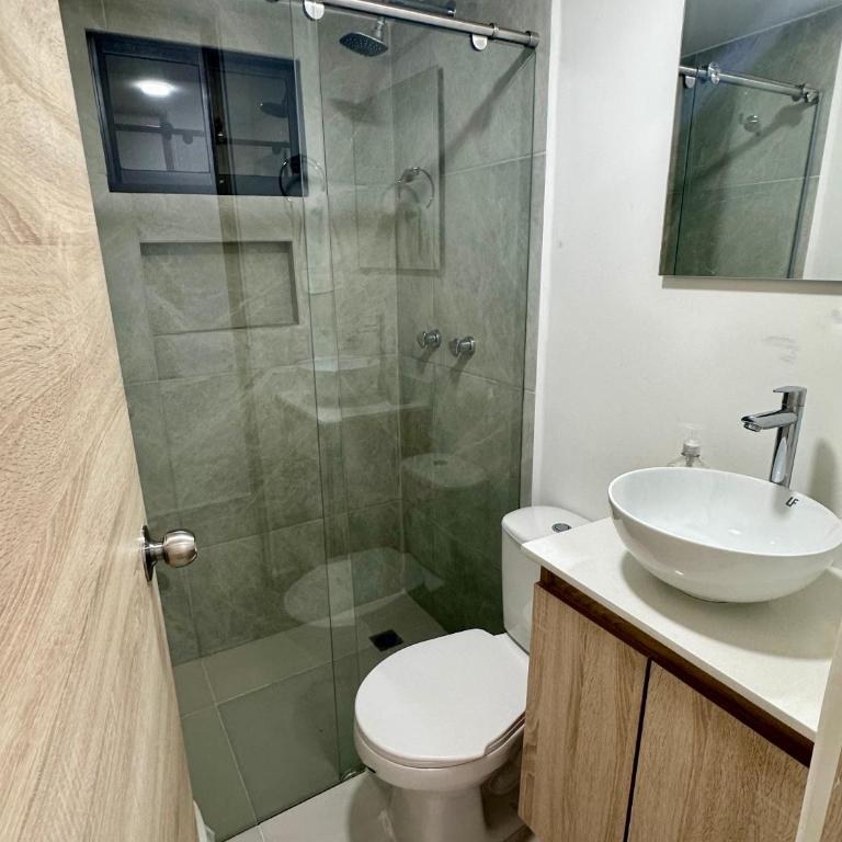 Apartamento laureles estadio 201 ED MILA - Two-Bedroom Apartment - 16