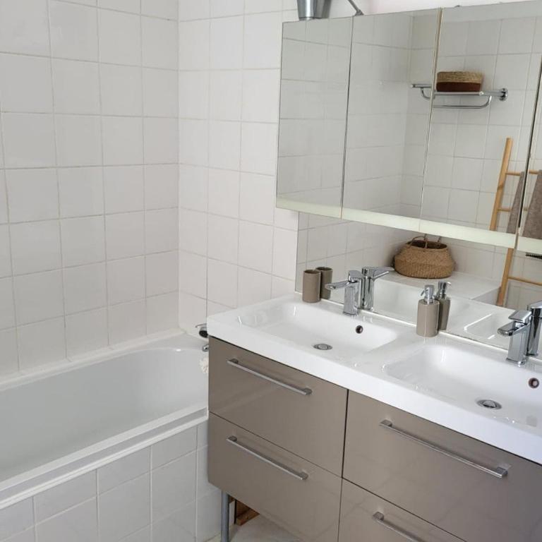 Appartementvillacentreville - Appartement 3 Chambres - 15