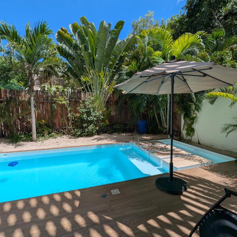 Luxury 4 Bedroom Villa with Private Pool - Villa Deluxe - 1