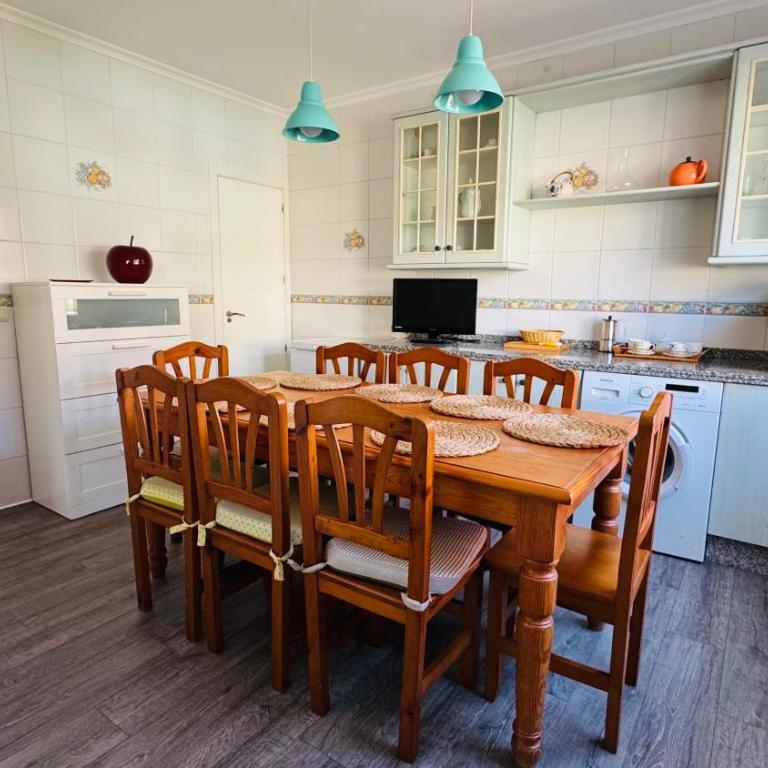 Casa do Corcheiro - Three-Bedroom House - 14