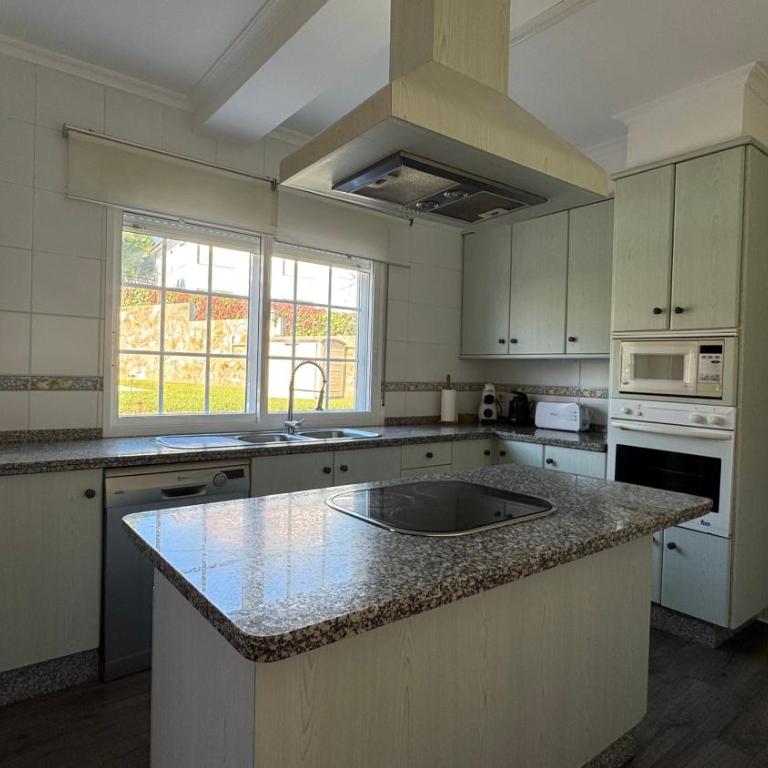 Casa do Corcheiro - Three-Bedroom House - 16