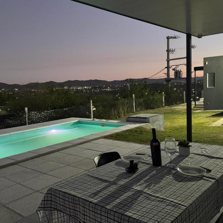 Casa Carlos Paz, 6 personas - Casa de 2 dormitorios - 3