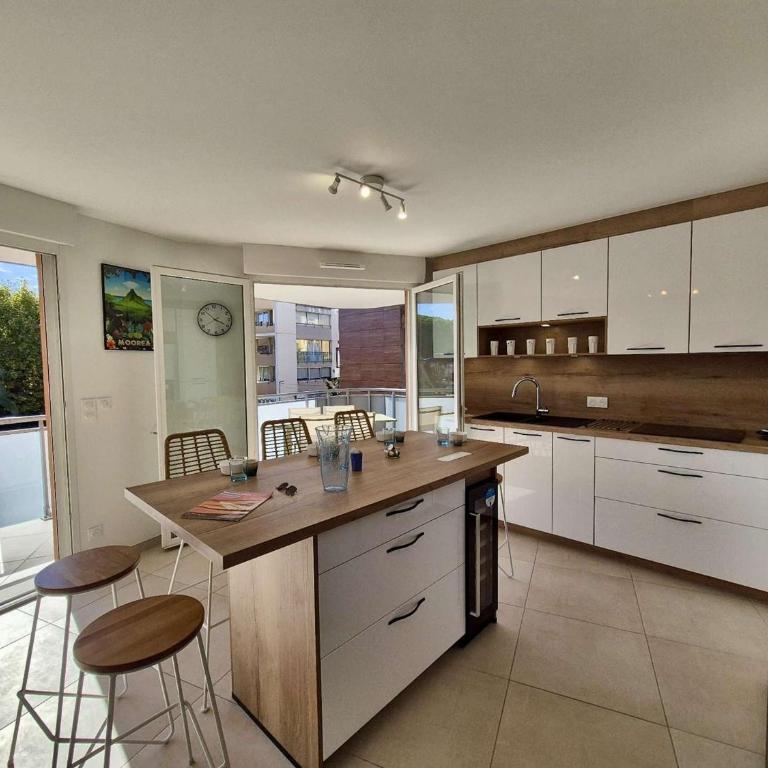 Appartement moderne 4 pièces, climatisé, parking, Cavalaire-sur-Mer - FR-1-226B-248 - Appartement - 7