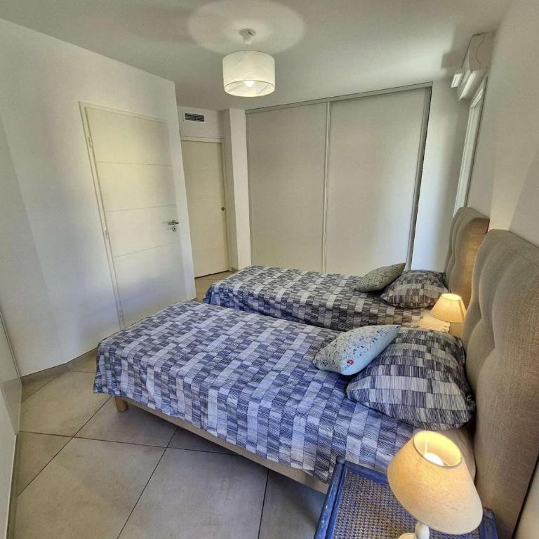 Appartement moderne 4 pièces, climatisé, parking, Cavalaire-sur-Mer - FR-1-226B-248 - Appartement - 16
