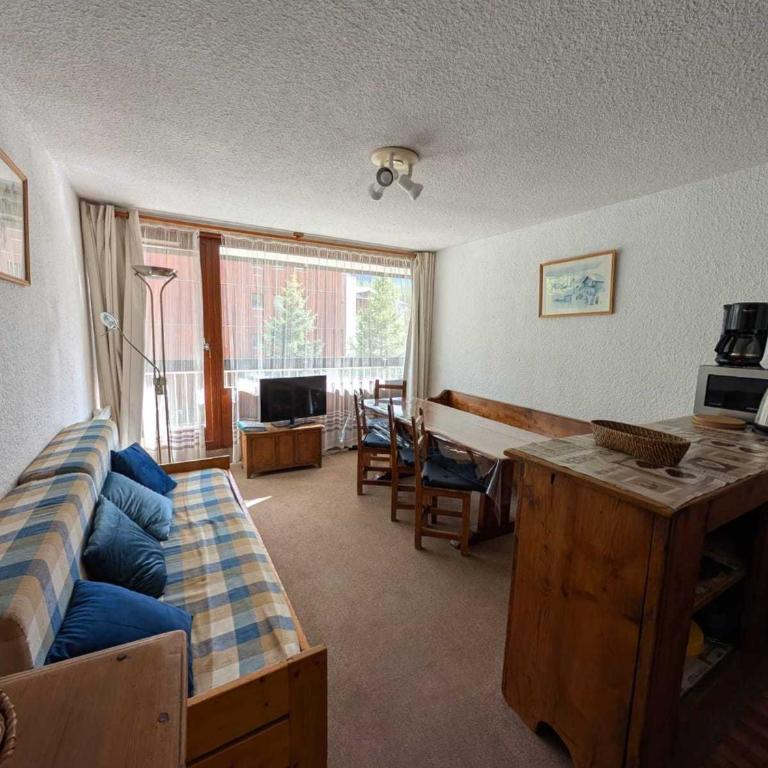 Grand appartement 6 pers, sud, balcon, accès direct aux pistes - FR-1-445-229 - Apartment - 1