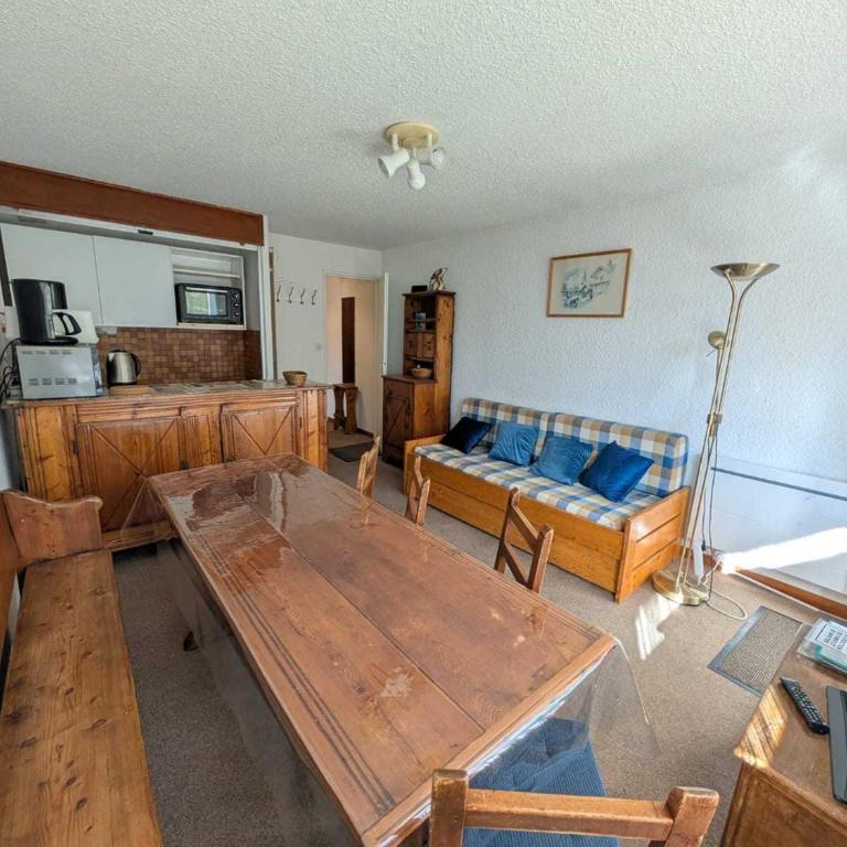 Grand appartement 6 pers, sud, balcon, accès direct aux pistes - FR-1-445-229 - Apartment - 4