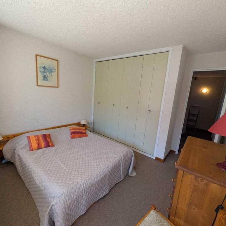 Grand appartement 6 pers, sud, balcon, accès direct aux pistes - FR-1-445-229 - Apartment - 9