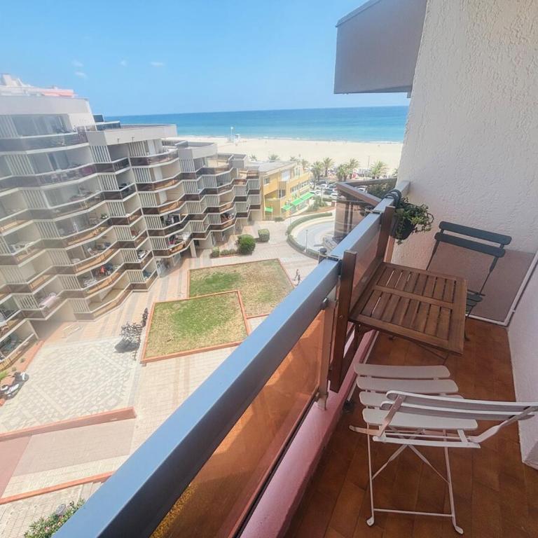 Charmant Studio Clévacances 2 étoiles - pour 2 personnes - VUE PLAGE, MER et CLIM - One-Bedroom Apartment - 6