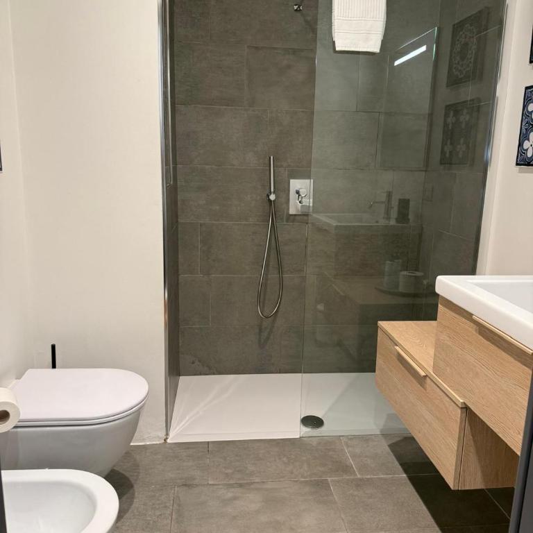Tirano stazioni flow rooms - Chambre Double ou Lits Jumeaux Économique - 21