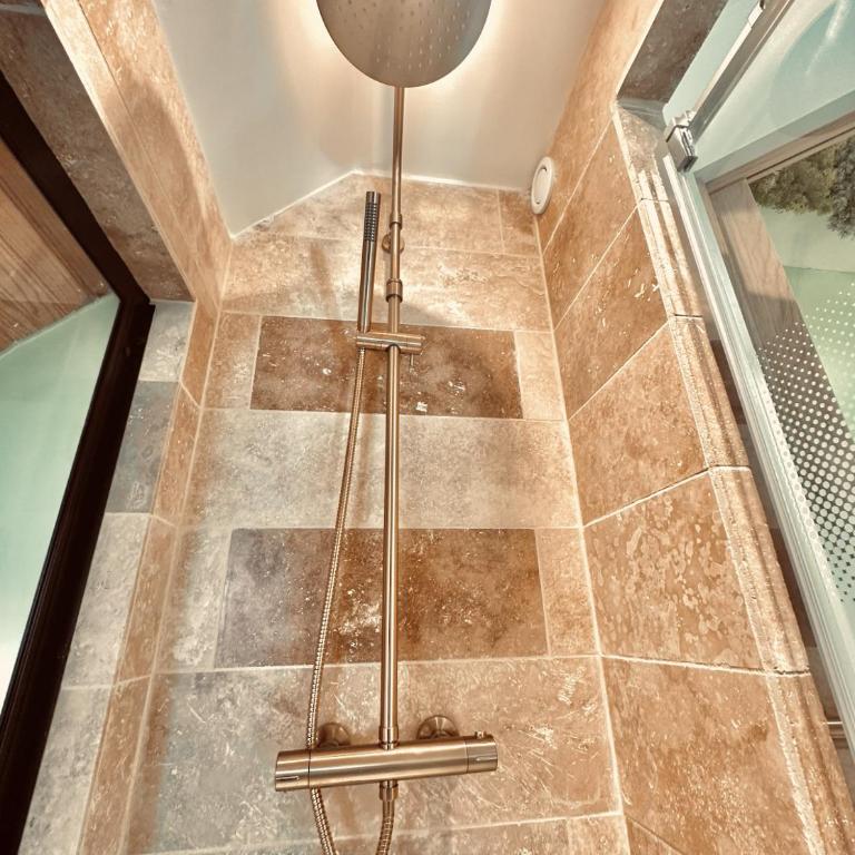 Atypical Studio - Allos - Appartement-Studio avec 1 Lit Double - 6