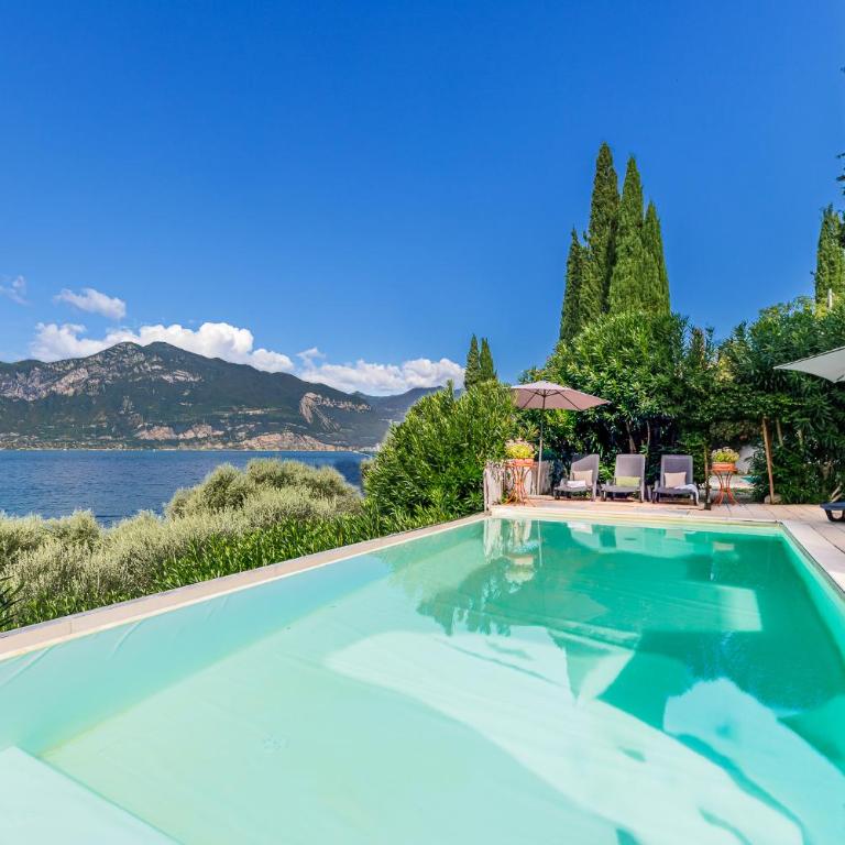 Exclusive Lake Garda Apartments with Pool and view - Appartement Deluxe - 2