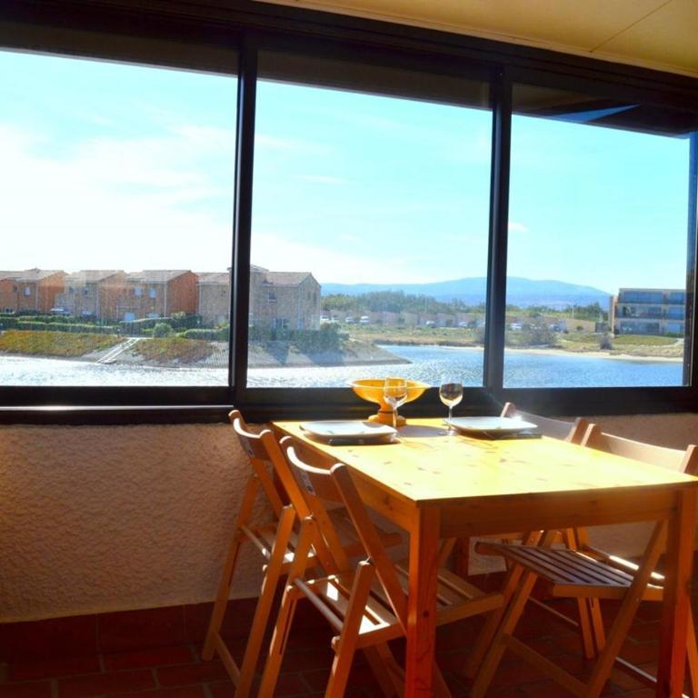 Appart 2 pièces 4 couchages PORT LEUCATE NATURISME PL010-608 - Appartement 1 Chambre avec Balcon et Vue sur Mer - 2