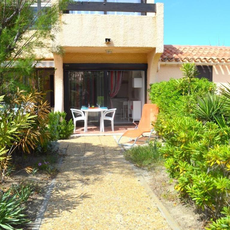 Appart Studio 2 couchages PORT LEUCATE NATURISME PL010-325 - Appartement - 3