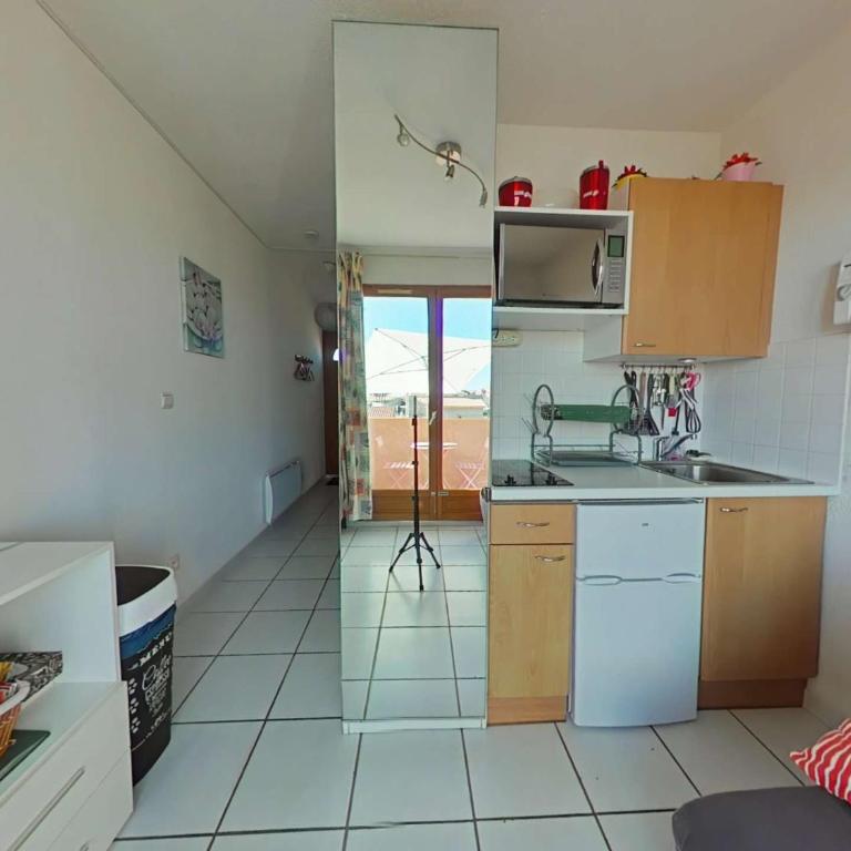 Appartement Studio cabine 2 couchages PORT LEUCATE NATURISME PL010-1407 - Appartamento con 1 Camera da Letto - 4