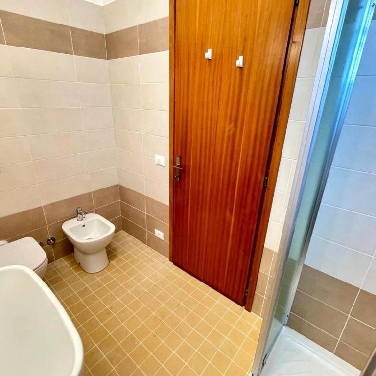 Terraced house with garden and pool - Villa - 24