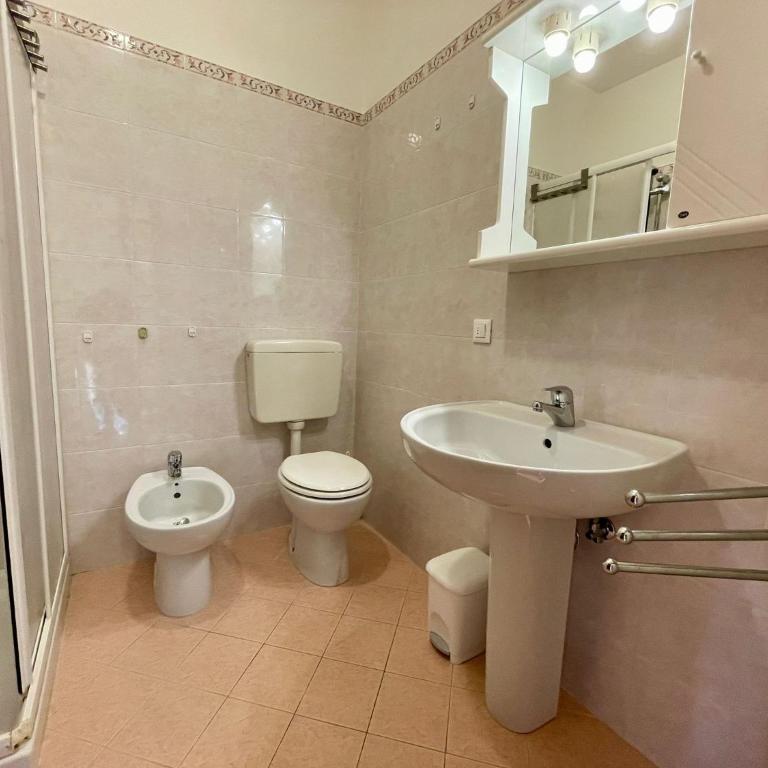Comfy flat in a residence with pool - Appartamento - 8