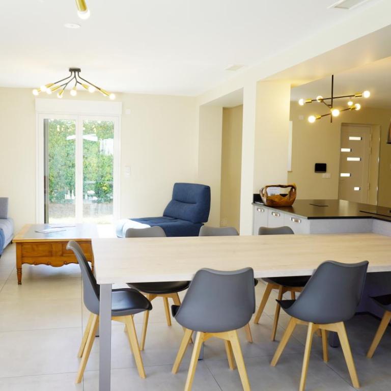 Villa avec piscine, jardin,4 chambres - Palmazur Vacances - Villa avec Piscine Privée - 32